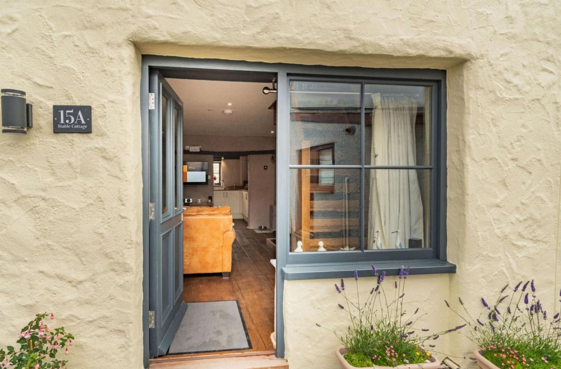 Holiday home Stable Pembroke